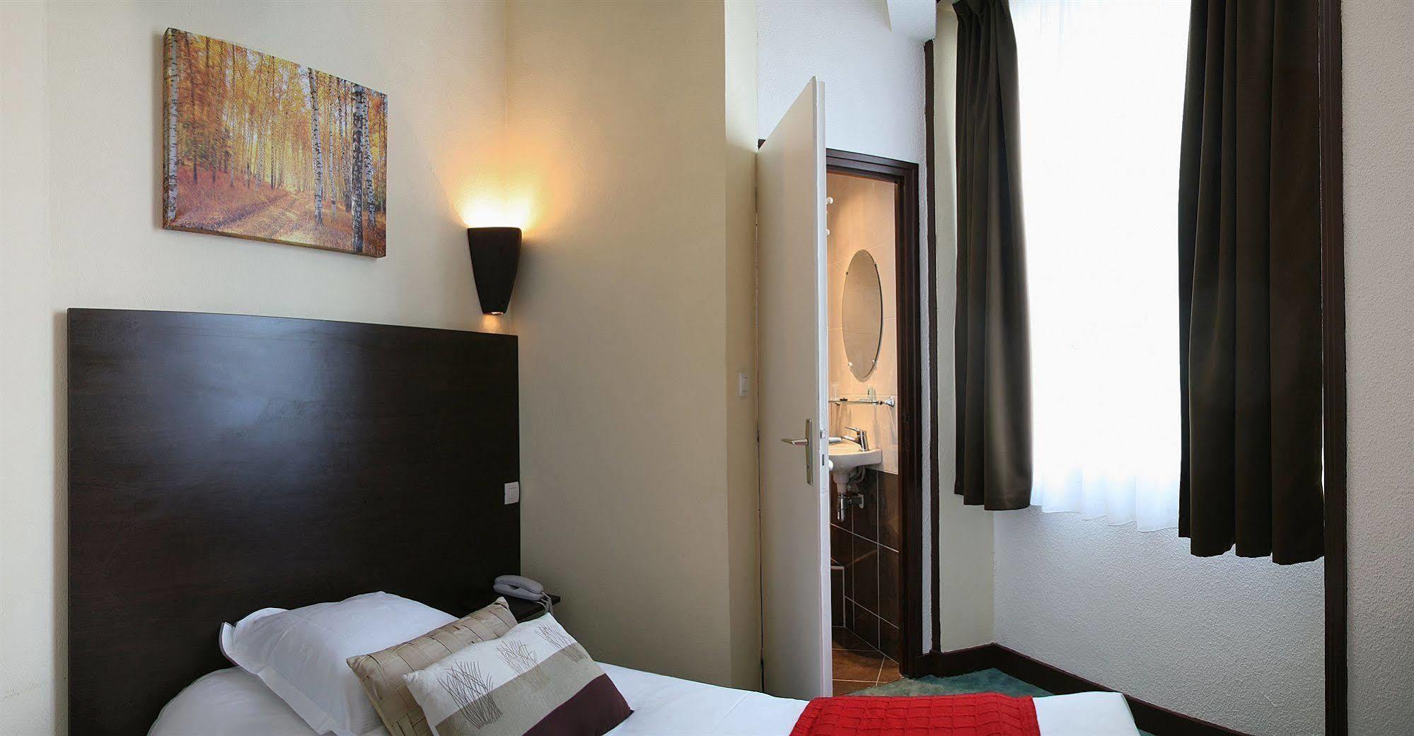 Hotel Le Keroman Lorient Ngoại thất bức ảnh